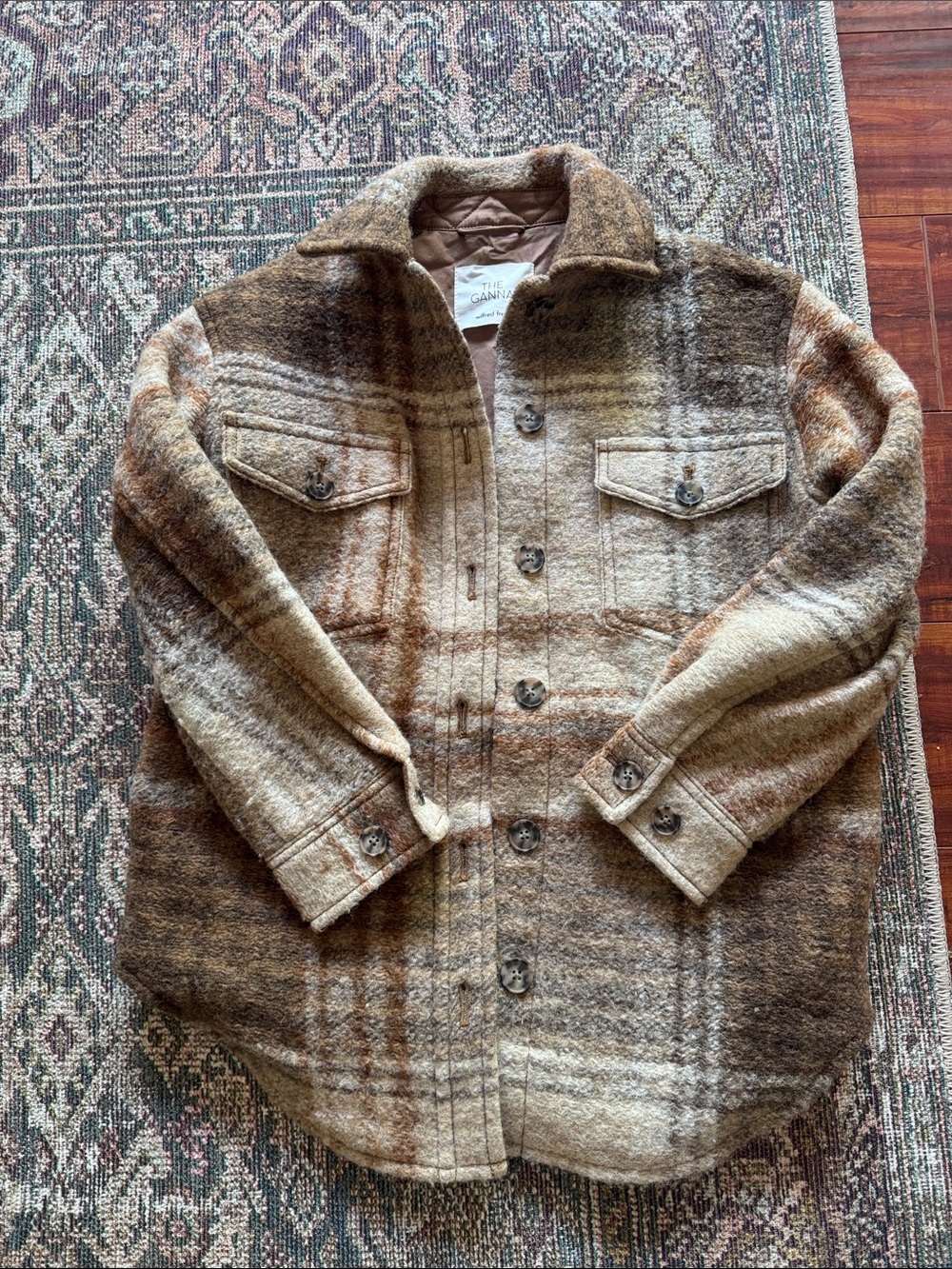 Aritzia/ Wilfred Ganna Shirt Jacket